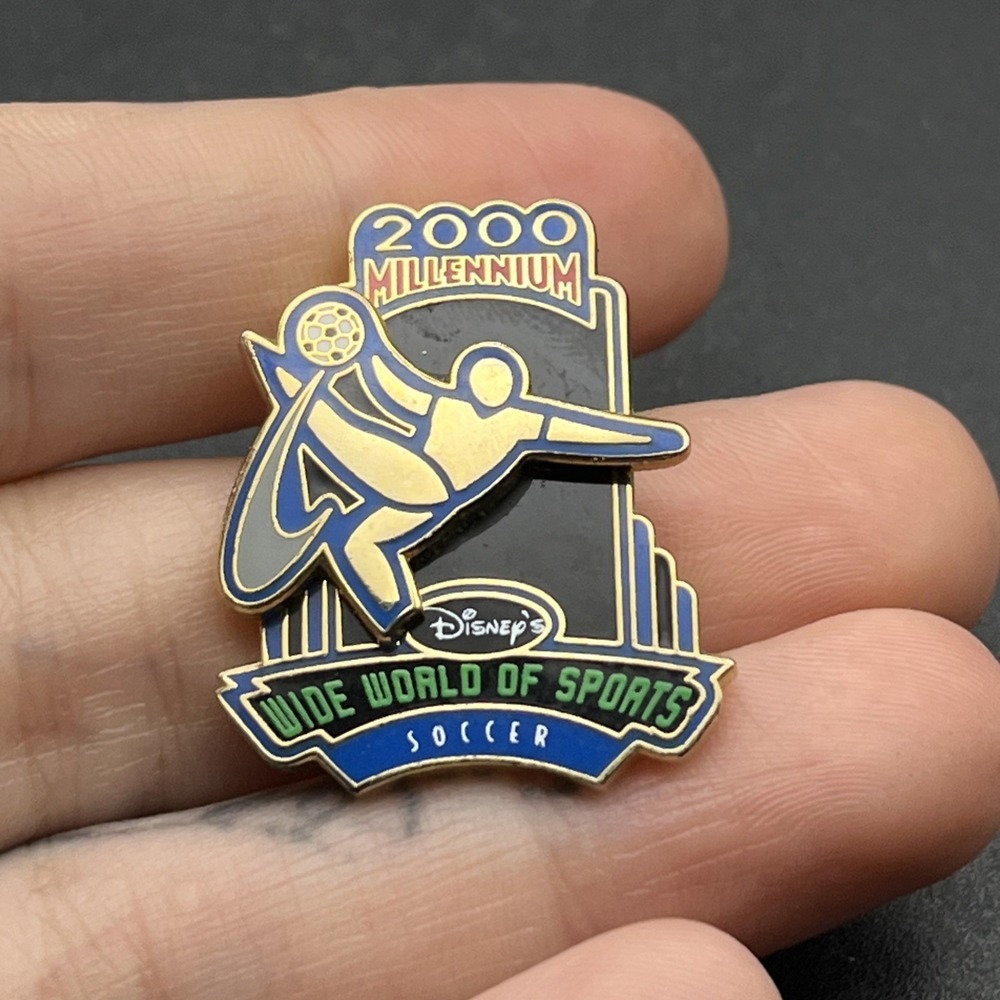 Disney‎ Wide World of Sports 2000 Millennium Soccer 3D Enamel Pin
